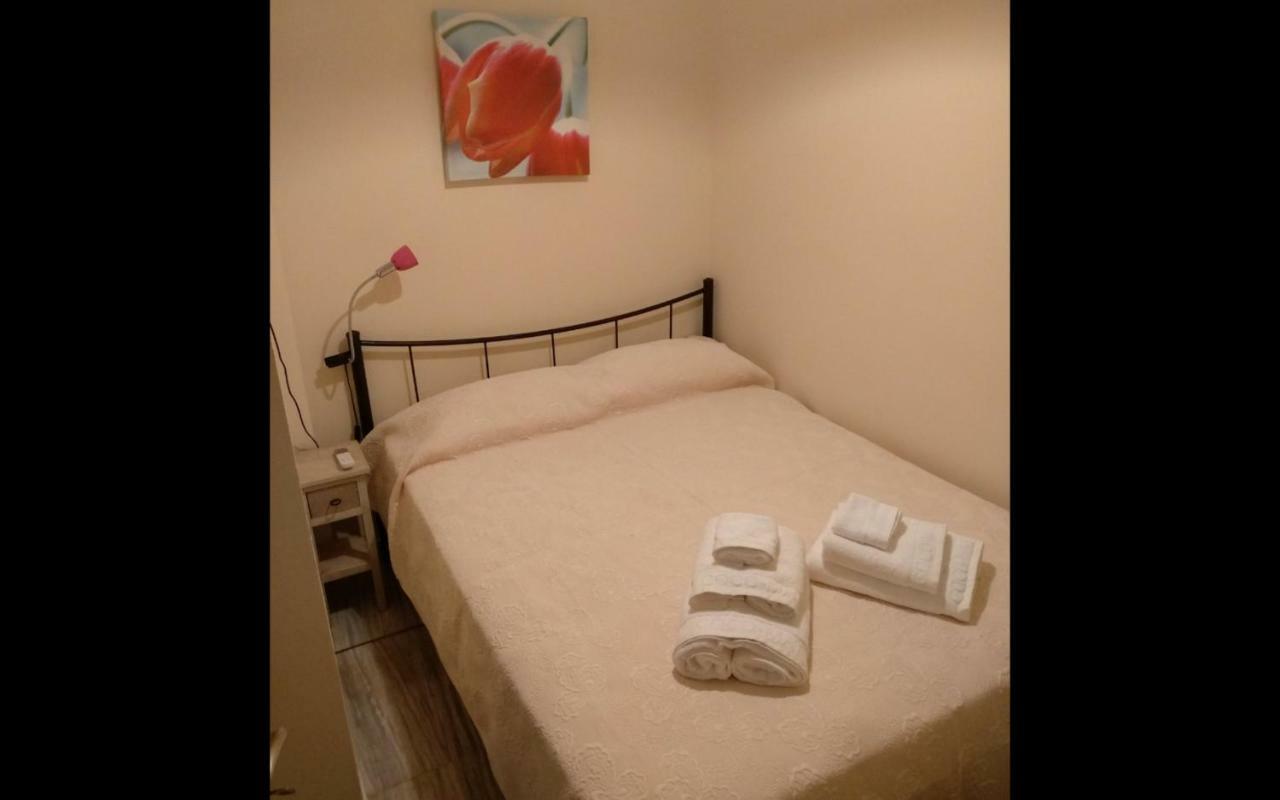 Sandy'S Apartment Epidaurus Экстерьер фото